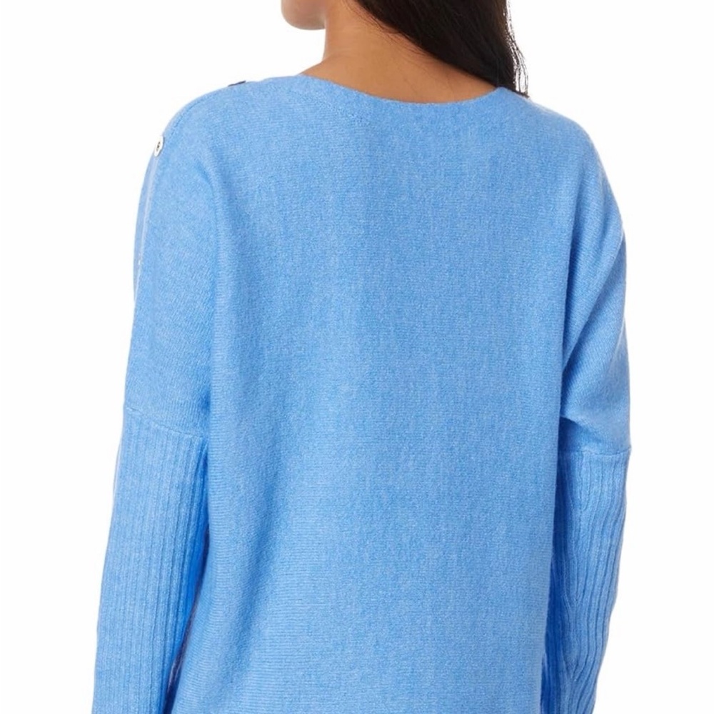 Lilly Pulitzer Blue Knit Top - Picture 2 of 9